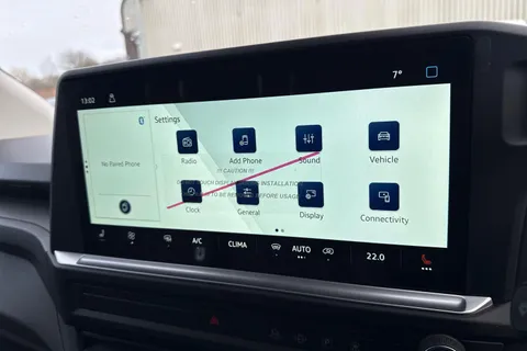 PJ75WBV Volkswagen Transporter 2.0 TDI 110 Commerce Pro Van Thumbnail #11