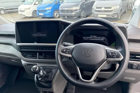 PJ75WBV Volkswagen Transporter 2.0 TDI 110 Commerce Pro Van Thumbnail #12