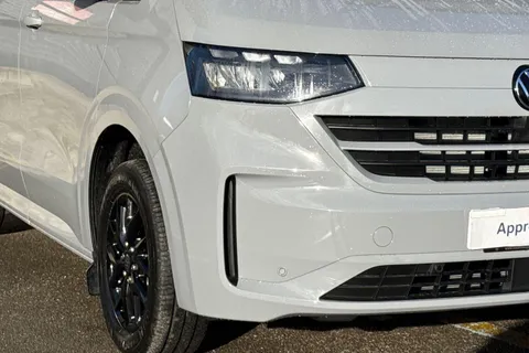 PJ75YDH Volkswagen Transporter 2.0 TDI 110 Commerce Pro Van Thumbnail #16