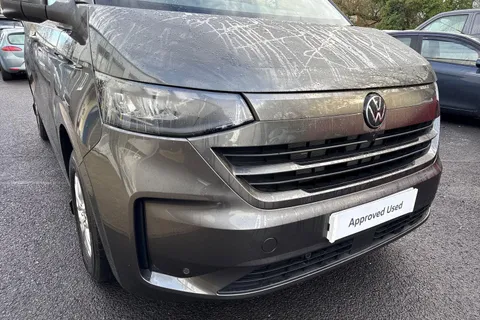 PJ75ELV Volkswagen Transporter 2.0 TDI 110 Commerce Pro Van Thumbnail #16