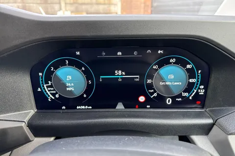 PN25OXZ Volkswagen Transporter 2.0 TDI 150 Commerce Plus Van Thumbnail #27