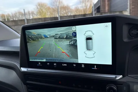 PN25OXZ Volkswagen Transporter 2.0 TDI 150 Commerce Plus Van Thumbnail #32