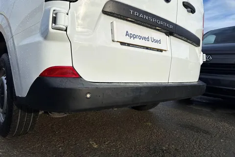 PN25OXZ Volkswagen Transporter 2.0 TDI 150 Commerce Plus Van Thumbnail #35