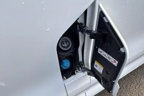 PN25OXZ Volkswagen Transporter 2.0 TDI 150 Commerce Plus Van Thumbnail #39