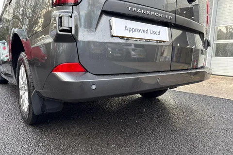 PJ75ELV Volkswagen Transporter 2.0 TDI 110 Commerce Pro Van Thumbnail #37