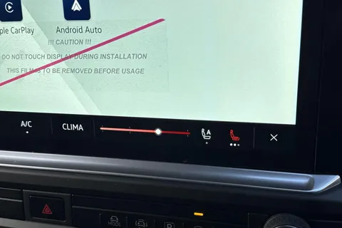 PJ75YDH Volkswagen Transporter 2.0 TDI 110 Commerce Pro Van Thumbnail #35