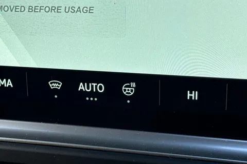 PJ75YDH Volkswagen Transporter 2.0 TDI 110 Commerce Pro Van Thumbnail #36