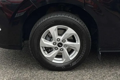 MF74WWJ Ford Transit Custom 2.0 EcoBlue 170ps H1 Van Limited Auto Thumbnail #23