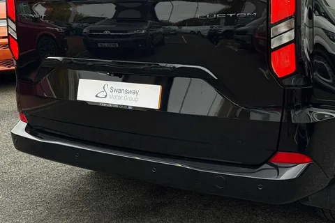 MF74WWJ Ford Transit Custom 2.0 EcoBlue 170ps H1 Van Limited Auto Thumbnail #37