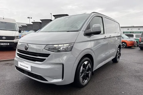 BT75EOV Volkswagen Transporter 2.0 TDI 150 Commerce Pro Van Thumbnail #27