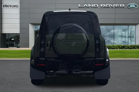  Land Rover Defender 3.0 D250 X-Dynamic HSE 110 5dr Auto Thumbnail #7