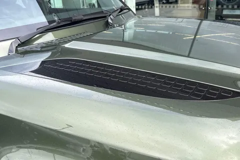  Land Rover Defender 3.0 D250 X-Dynamic HSE 110 5dr Auto Thumbnail #17