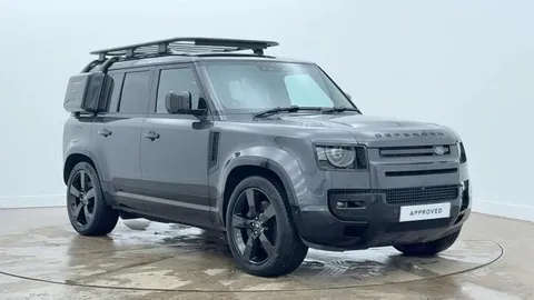 KN73WBZ Land Rover Defender 110 2.0 P400e X-Dynamic HSE 5dr Thumbnail #1