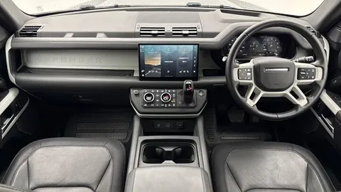 KN73WBZ Land Rover Defender 110 2.0 P400e X-Dynamic HSE 5dr Thumbnail #9