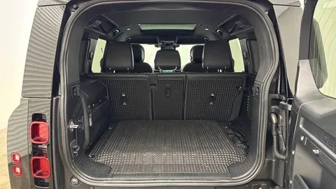 KN73WBZ Land Rover Defender 110 2.0 P400e X-Dynamic HSE 5dr Thumbnail #10