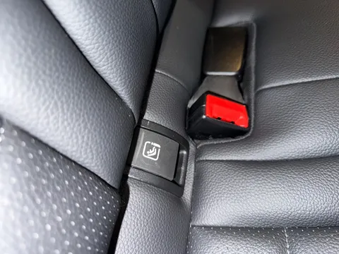 PY16EXM Mercedes-Benz C Class C250d AMG Line Premium Plus 4dr Auto Thumbnail #24