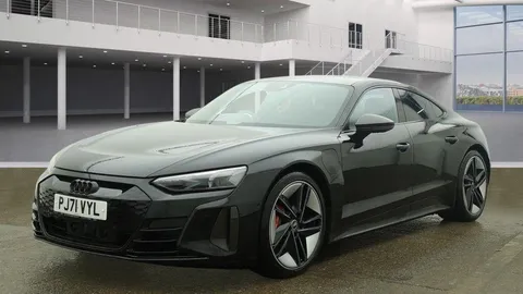 PJ71VYL Audi RS e-tron GT 475kW Quattro 93kWh Carbon Vorsprung 4dr Auto Thumbnail #2