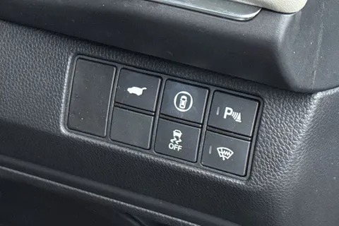 MT71YUU Honda HR-V 1.5 eHEV Advance Style 5dr CVT Thumbnail #31