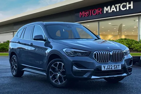 YJ22SXT BMW X1 2.0 20i xLine Auto xDrive Euro 6 (s/s) 5dr Thumbnail #2
