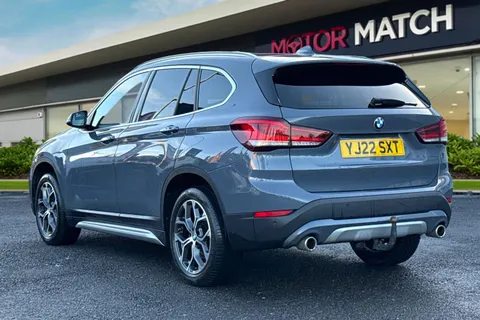 YJ22SXT BMW X1 2.0 20i xLine Auto xDrive Euro 6 (s/s) 5dr Thumbnail #3