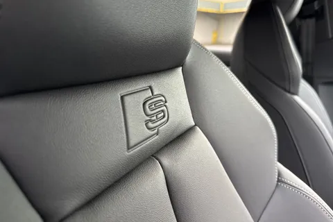  Audi A3 1.5 TFSI Black Edition S Tronic Euro 6 (s/s) 4dr Thumbnail #44