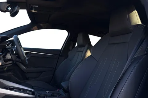 LR75CKU Audi A3 Black Edition 40 TFSI e  204 PS S tronic Thumbnail #17