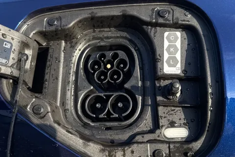 LR75CKU Audi A3 Black Edition 40 TFSI e  204 PS S tronic Thumbnail #28