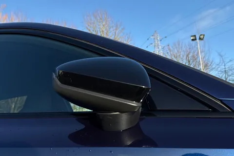 LR75CKU Audi A3 Black Edition 40 TFSI e  204 PS S tronic Thumbnail #31