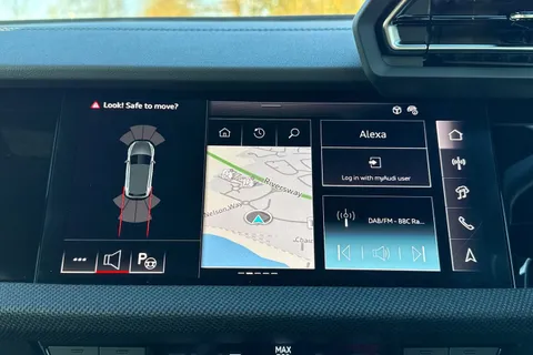 LR75CKU Audi A3 Black Edition 40 TFSI e  204 PS S tronic Thumbnail #40