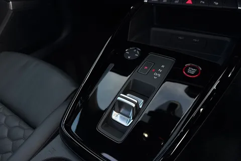 23 of 66 for Audi RS 3 RS 3 Sportback Vorsprung 400 PS S tronic