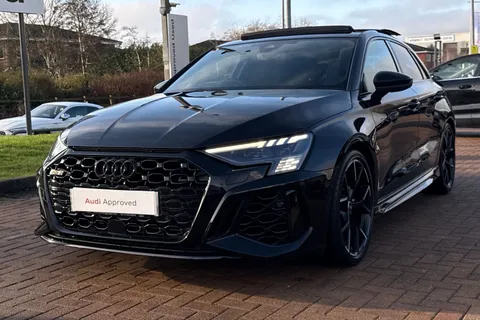 25 of 66 for Audi RS 3 RS 3 Sportback Vorsprung 400 PS S tronic