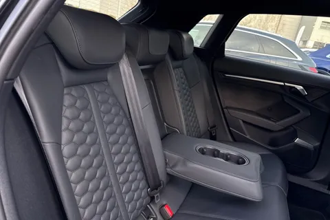 42 of 66 for Audi RS 3 RS 3 Sportback Vorsprung 400 PS S tronic