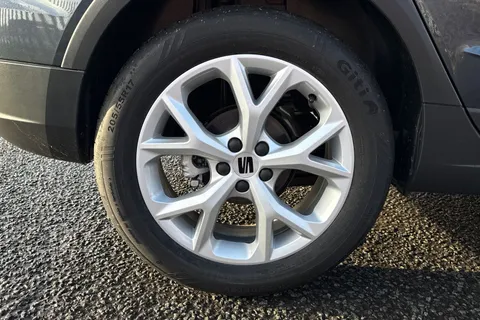 13 of 41 for SEAT Arona 1.0 TSI FR DSG Euro 6 (s/s) 5dr