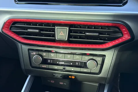 22 of 41 for SEAT Arona 1.0 TSI FR DSG Euro 6 (s/s) 5dr