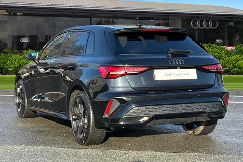 LR75EBN Audi A3 1.5 TFSI e 204 Black Edition 5dr S Tronic Thumbnail #3