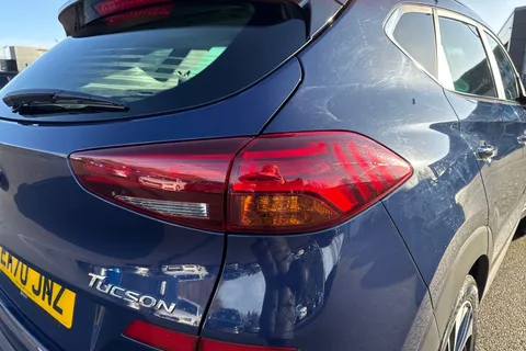 EK70JNZ Hyundai Tucson 1.6 CRDi MHEV Premium SE DCT Euro 6 (s/s) 5dr Thumbnail #8