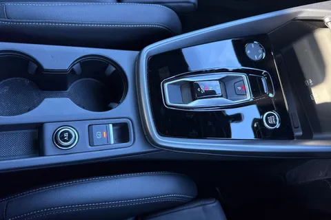 LR75EBN Audi A3 1.5 TFSI e 204 Black Edition 5dr S Tronic Thumbnail #20