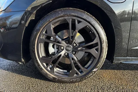 LR75EBN Audi A3 1.5 TFSI e 204 Black Edition 5dr S Tronic Thumbnail #22