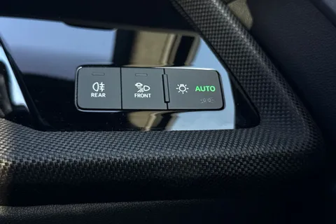 LR75EBN Audi A3 1.5 TFSI e 204 Black Edition 5dr S Tronic Thumbnail #31