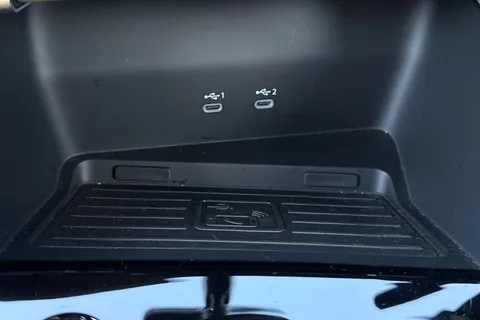 LR75EBN Audi A3 1.5 TFSI e 204 Black Edition 5dr S Tronic Thumbnail #34