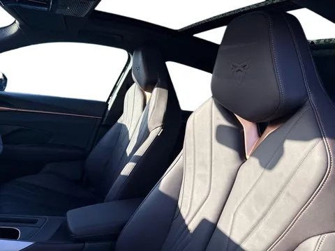 KT25DFD CUPRA Terramar 2.0 TSI 265 VZ2 5dr DSG 4Drive***PANORAMIC SUNROOF*** Thumbnail #11