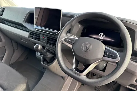 DG25EKO Volkswagen Crafter 2.0 TDI 140PS Commerce High Roof Van Thumbnail #13