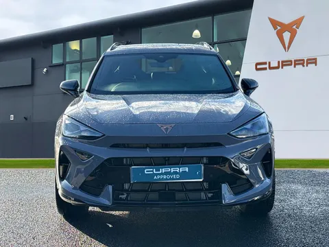 KY75FMM CUPRA Formentor 1.5 eTSI 150 V3 5dr DSG, **DELIVERY MILEAGE** Thumbnail #5