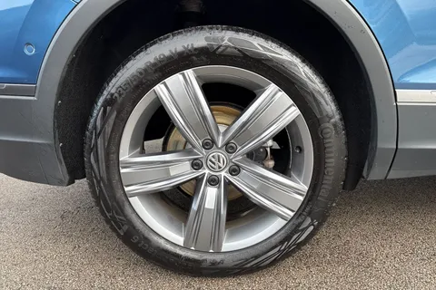 DA21FVD Volkswagen Tiguan Allspace 2.0 TDI Match 5dr DSG Thumbnail #10