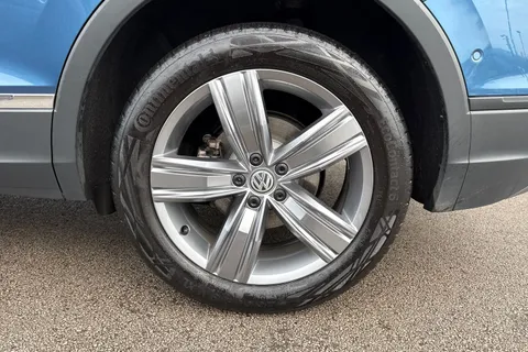 DA21FVD Volkswagen Tiguan Allspace 2.0 TDI Match 5dr DSG Thumbnail #13