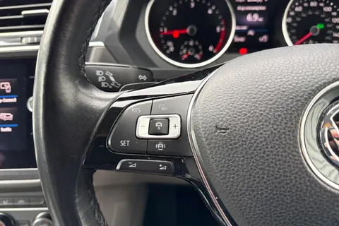 DA21FVD Volkswagen Tiguan Allspace 2.0 TDI Match 5dr DSG Thumbnail #55