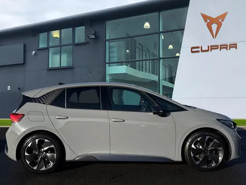 KS25YFA CUPRA Born 170kW e-Boost V2 59kWh 5dr Auto Thumbnail #3