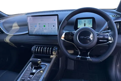  BYD ATTO 3 60.48kWh Comfort Auto 5dr Thumbnail #13