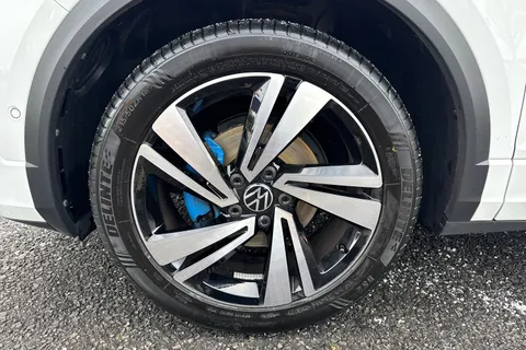 MM72EAG Volkswagen T-Roc 1.5 TSI R-Line 5dr Thumbnail #11