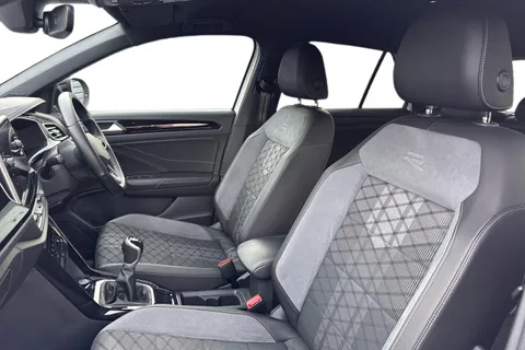 MM72EAG Volkswagen T-Roc 1.5 TSI R-Line 5dr Thumbnail #16